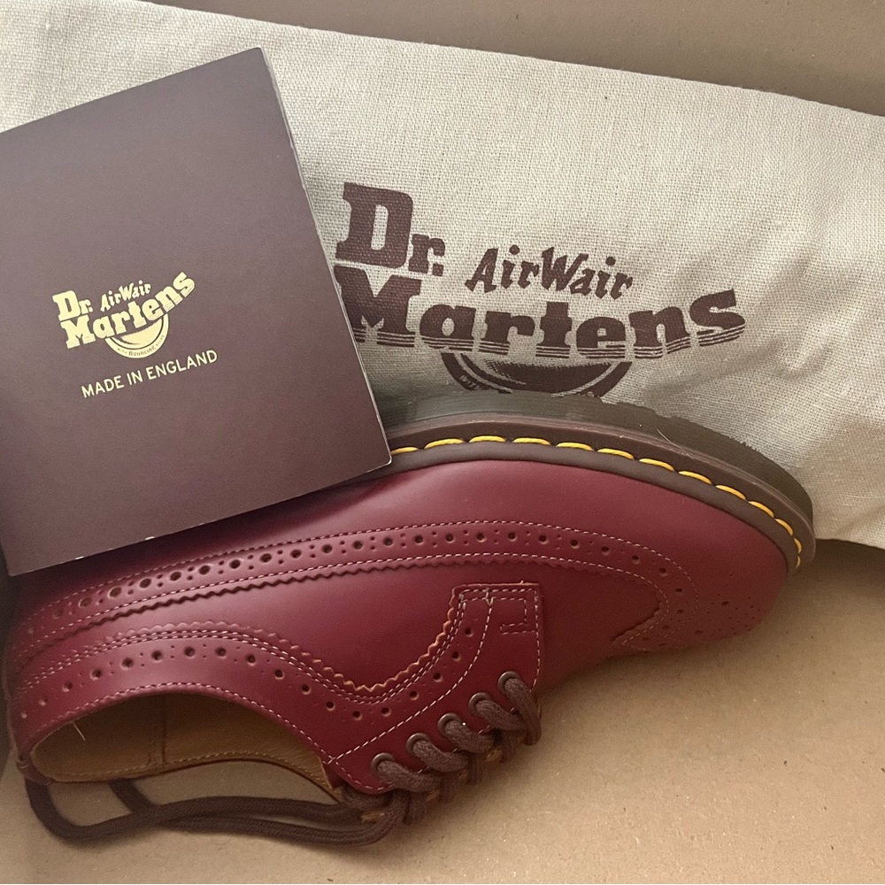 Doc Martens Brogue (Oxford) - Made in England Vintage Reissue 3989 - New in Box